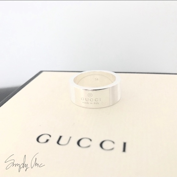 SOLD authentic GUCCI unisex stripe trademark ring - Picture 3 of 5